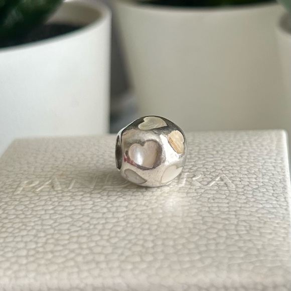 Authentic Pandora Heart Charm - Picture 4 of 4